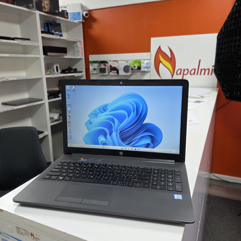Kunnostettu 1v takuu HP 250 G7 Intel Core i5-8265U kannettava (K), W11