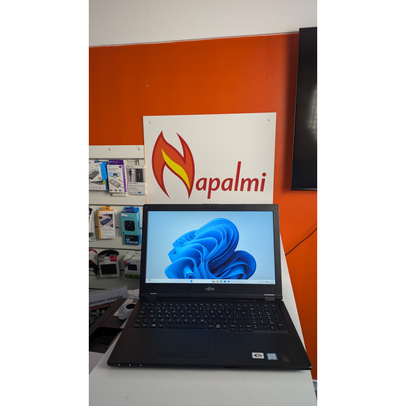 KUNNOSTETTU 1V TAKUU Fujitsu LifeBook E559 15 / i5-8265U / 16 Gt / 256 Gt SSD / integr. gpu / FHD /