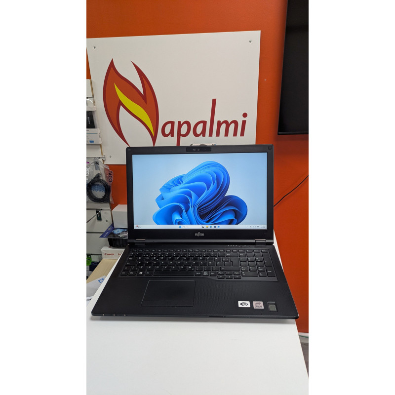 Kunnostettu 1v takuu Fujitsu LifeBook E5510 15" i5-10210U / 16 Gt / 256 Gt SSD / FullHD / Win11Pro