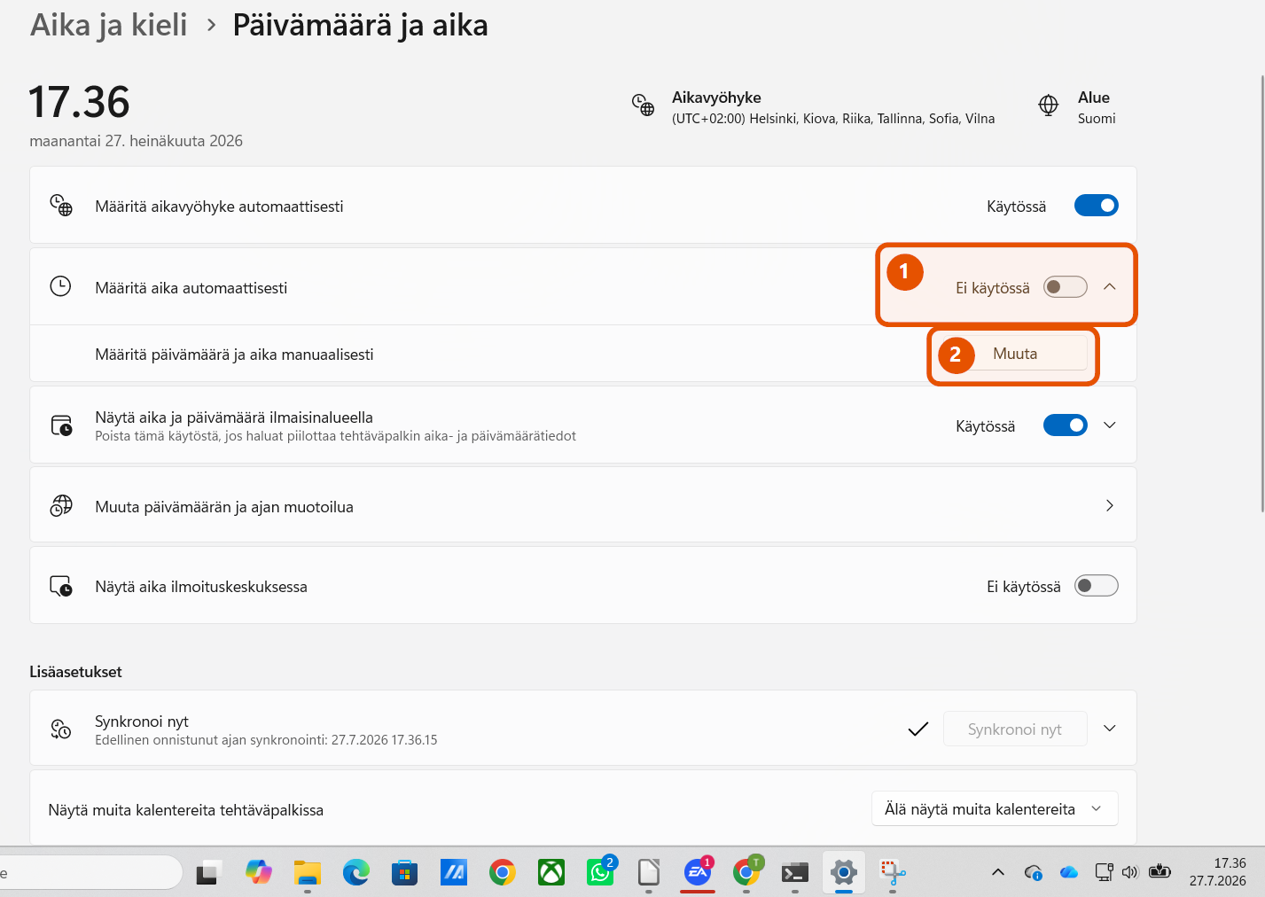 Windows 11:n automaattinen kellonaika pois käytöstä ja Muuta-painike korostettuina